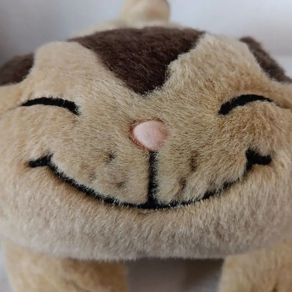 Jacob Cat Sekiguchi Plush Cat Brown Smiling Face Laying Kitty Toy Sven Hartmann